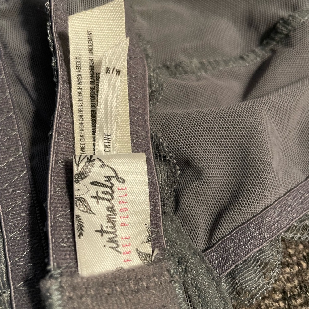 NWOT Free People Bralette Medium - Picture 3 of 3
